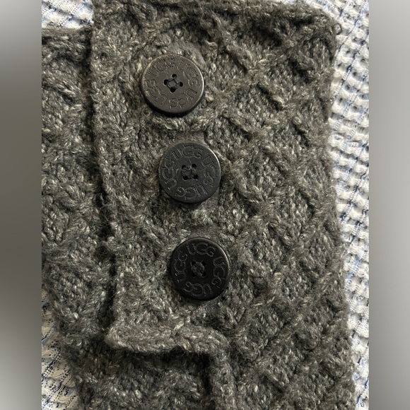 Ugg Classic Cardy Boot - Picture 8 of 11